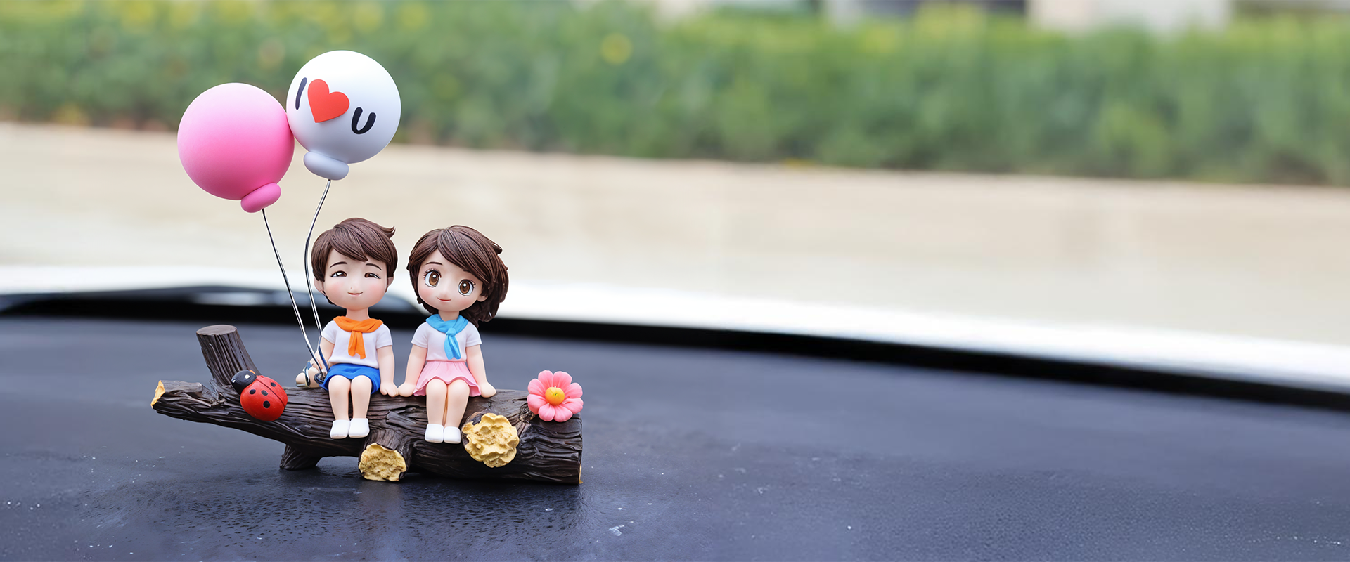 slider image slider_item_WcaqBB